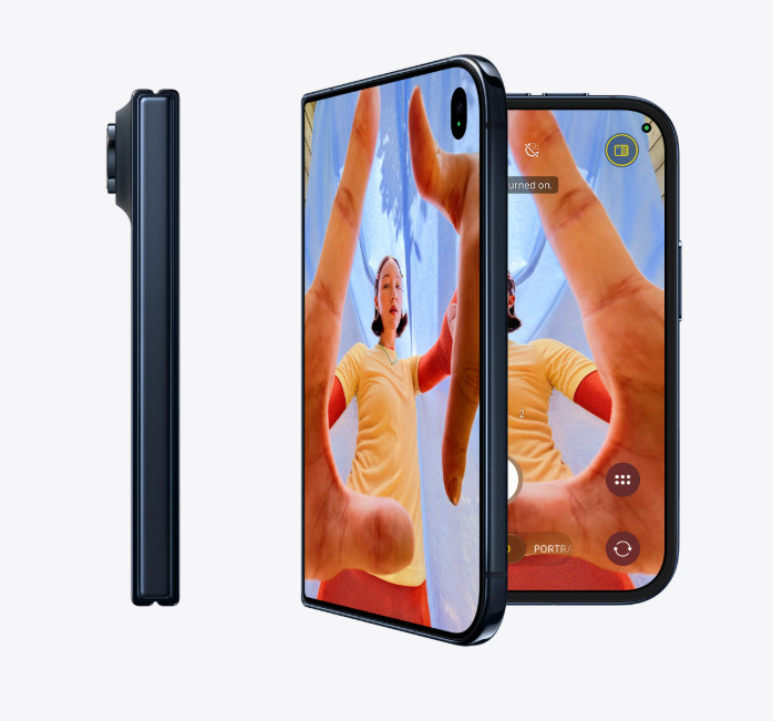 iPhone Duo Image